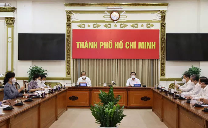 Quang cảnh cuộc họp