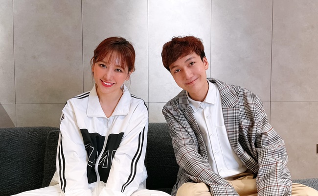 Đức anh và bà xã Trấn Thành - Hari Won.