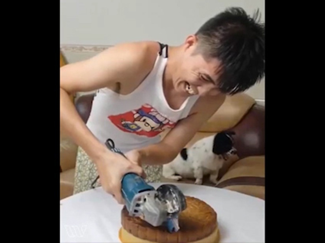 Cười 24H - Hài hước với hai mẹ con có khả năng "tấu hài" cực mạnh