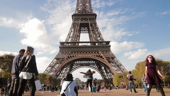 Nhiều du khách sợ đến thủ đô của Pháp vì mắc &#34;hội chứng Paris&#34; bí ẩn - 1