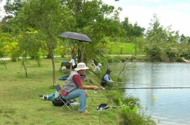 Từ lời nhắc của em chồng, vợ phát hiện bí mật động trời sau màn "câu cá cuối tuần "của chồng - 2