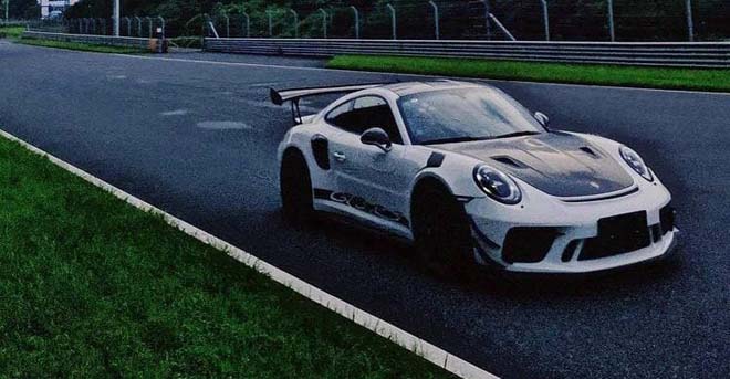 Ngô Diệc Phàm bán tháo Porsche 911 GT3 R sau bê bối "thác loạn" - 4