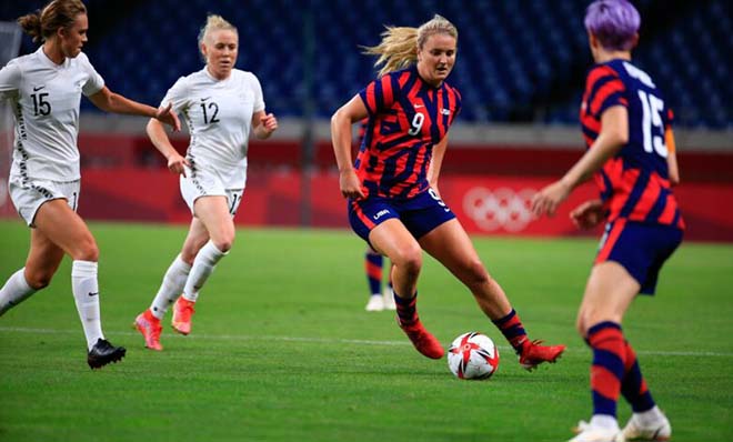 Trận đấu giữa nữ New Zealand và nữ Mỹ diễn ra hấp dẫn với nhiều bàn thắng