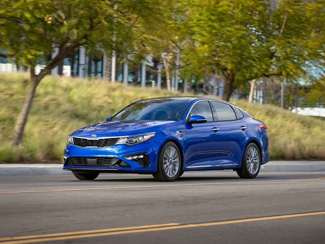 Tin tức ô tô - Giá xe KIA Optima lăn bánh tháng 7/2021