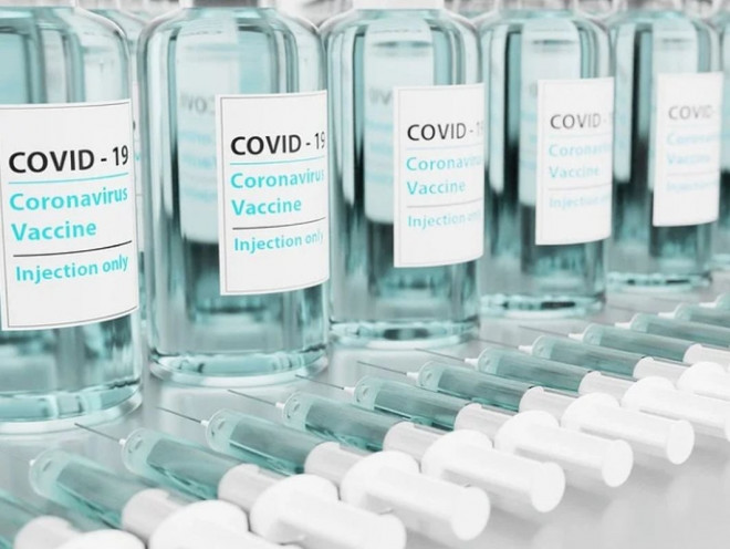 Các tình trạng y tế bác sĩ sẽ cân nhắc không tiêm vắc xin COVID-19 - 1