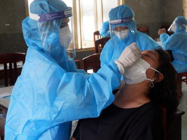 Tin tức trong ngày - Cả 5 cán bộ, nhân viên một Trạm Y tế ở Bình Định cùng mắc Covid-19