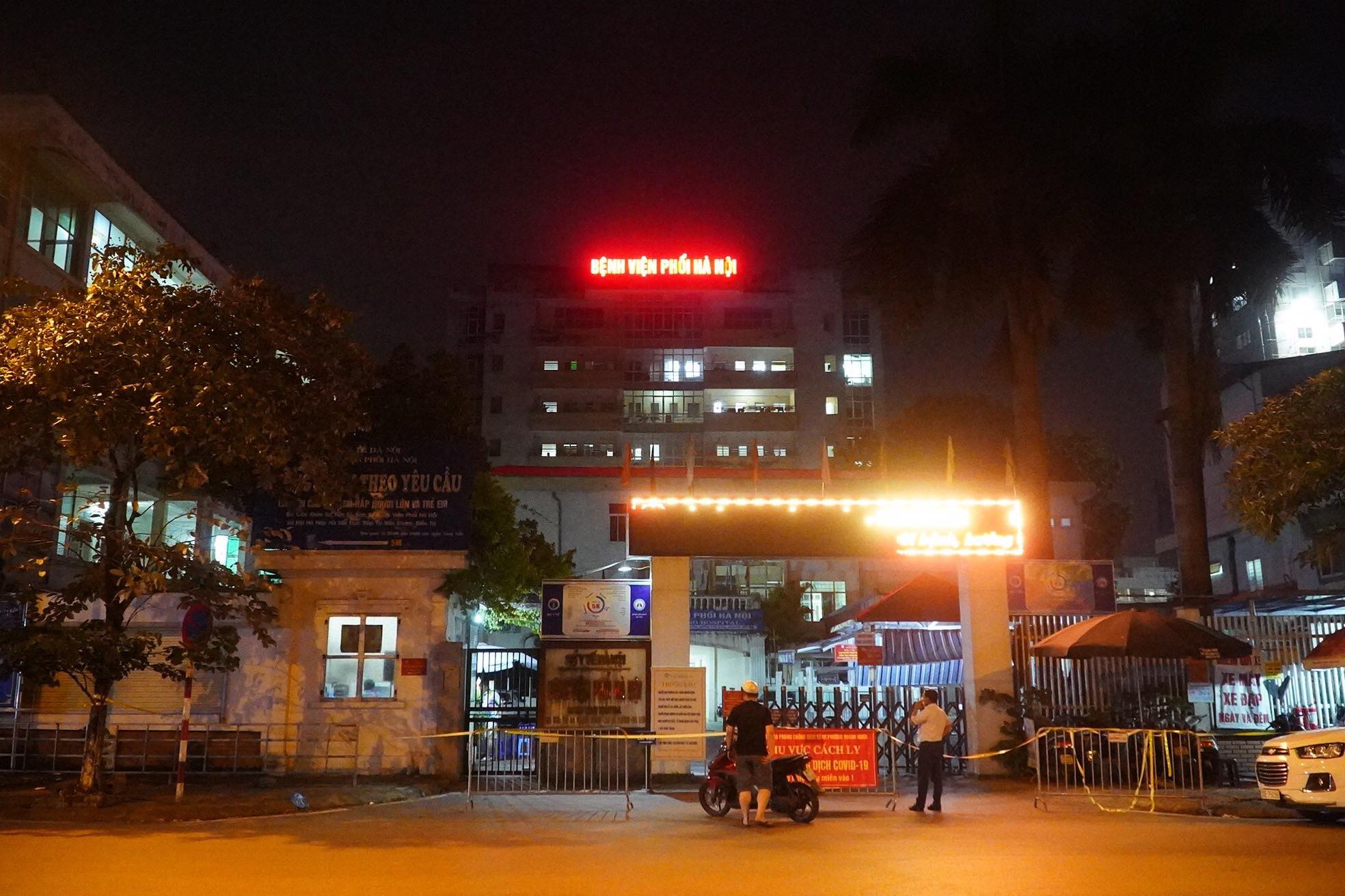 Bệnh viện Phổi Hà Nội có ca dương tính với SARS-CoV-2