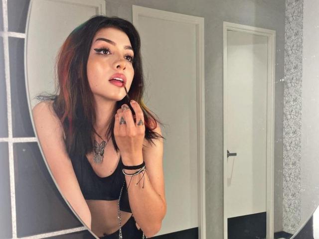 Media - "Nữ thần" bắn cung gây sốt Olympic Tokyo 2020 đẹp cỡ nào?