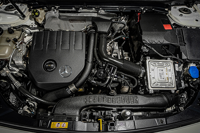 Mercedes-Benz GLA thế hệ mới có giá hơn 1,5 tỷ đồng - 8