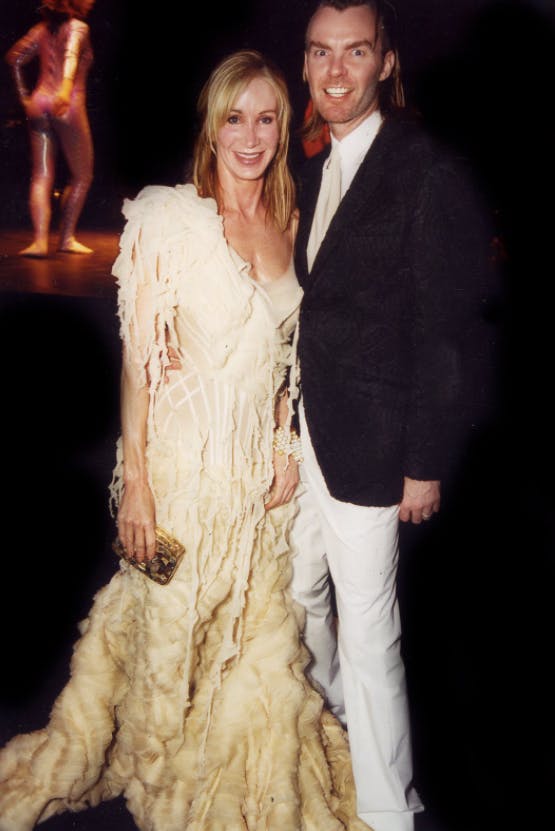 Những bộ cánh được mặc lại gây ấn tượng mạnh nhất - 6