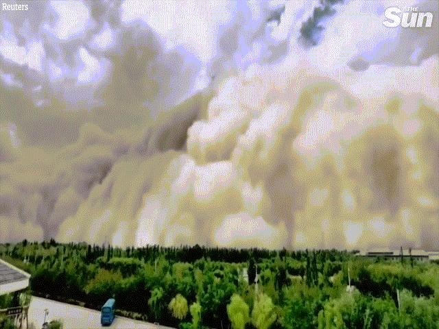 Thế giới - Toàn cảnh bức tường cát cao 90 mét "nhấn chìm" thành phố TQ như cảnh tận thế