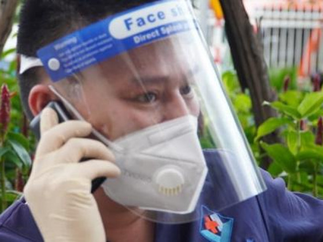 Sức khỏe đời sống - "Hết dịch anh sẽ tặng em chiếc váy cô dâu"