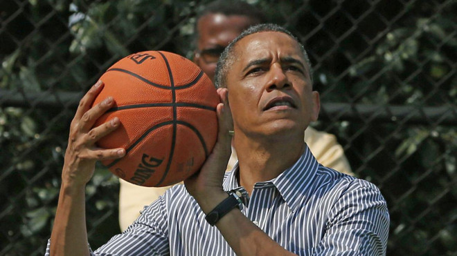 Ông Obama đã dành tình yêu cho bộ môn bóng rổ từ khi còn trẻ. Ảnh: CNN