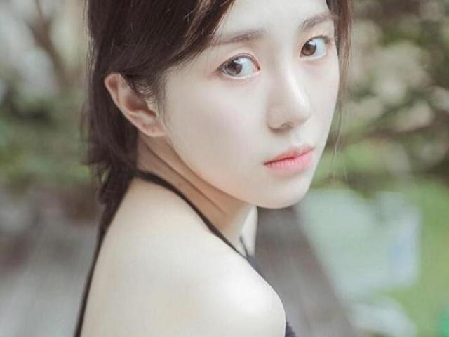 Nhạc - Bị gọi là "trà xanh", nữ ca sĩ rơi vào trầm cảm tự tử 4 lần