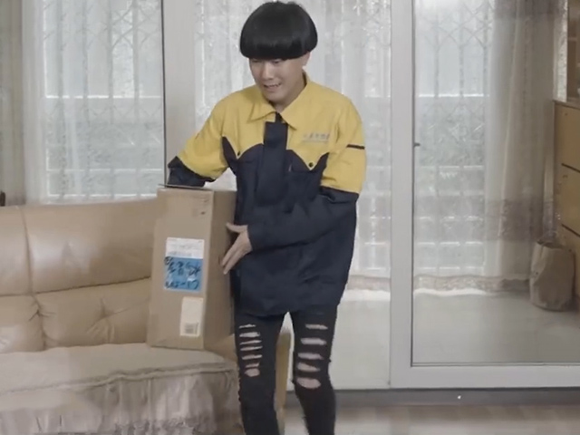 Cười 24H - Anh chàng shipper tưởng bở vớ được "mối ngon" và cái kết bất ngờ