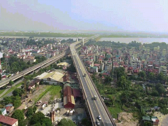 Tin tức trong ngày - Nhìn từ trên cao đường phố Hà Nội trong buổi sáng ngày thứ 8 giãn cách xã hội