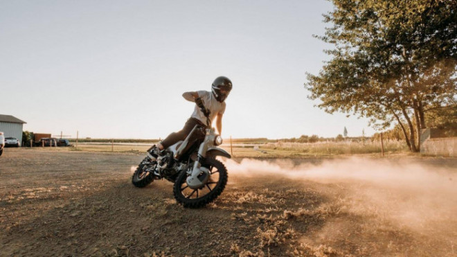 Honda Super Cub 125 hoá xe địa hình dưới bàn tay hãng độ Motocicli Audaci