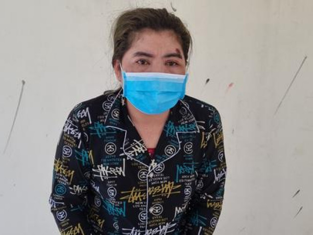 Pháp luật - Tạm giữ một phụ nữ cắn tay, đạp vào bụng công an phòng chống dịch