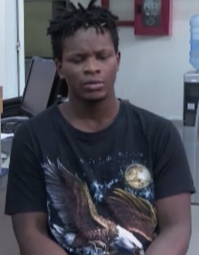 Hàng trăm phụ nữ sập bẫy "người tình ngoại quốc" - 3