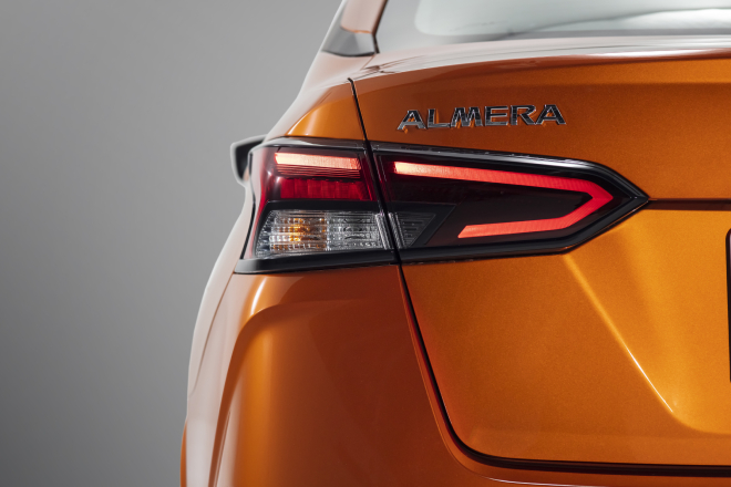 Nissan Almera hoàn toàn mới chính thức ra mắt, giá từ 469 triệu đồng - 8