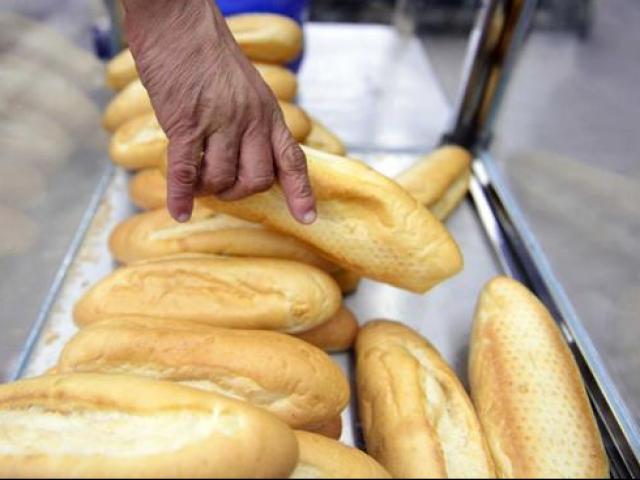 Thị trường - Tiêu dùng - Covid-19 diễn biến phức tạp tại Việt Nam, loạt cửa hàng giá 0 đồng được mở ra