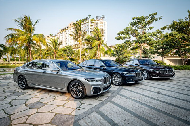 BMW 7-Series được đại lý giảm sốc gần 600 triệu đồng - 3