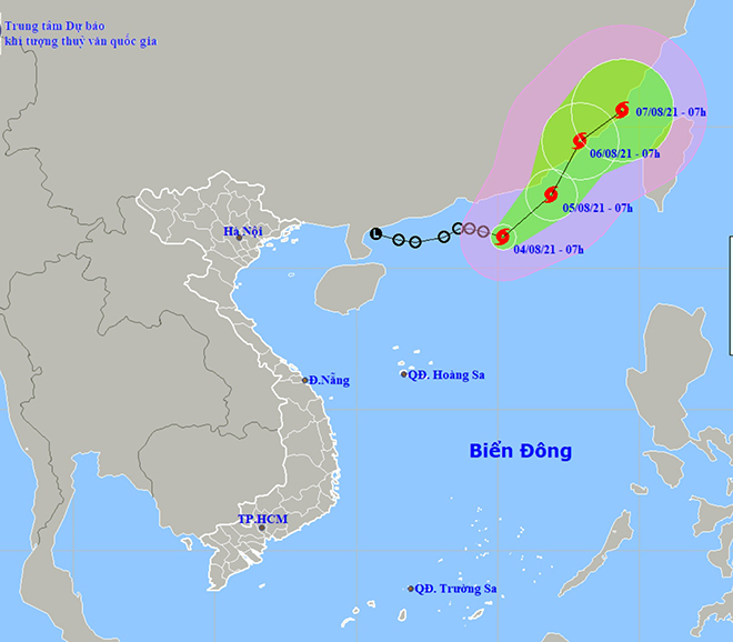 Vị trí và hướng di chuyển tiếp theo của bão số 4 Lupit. Ảnh: Trung tâm Dự báo KTTVQG.