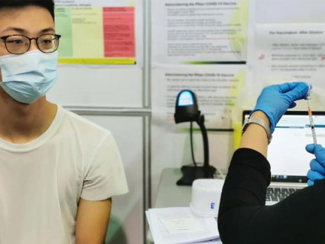 Sức khỏe đời sống - Vaccine Pfizer có an toàn cho thanh thiếu niên?