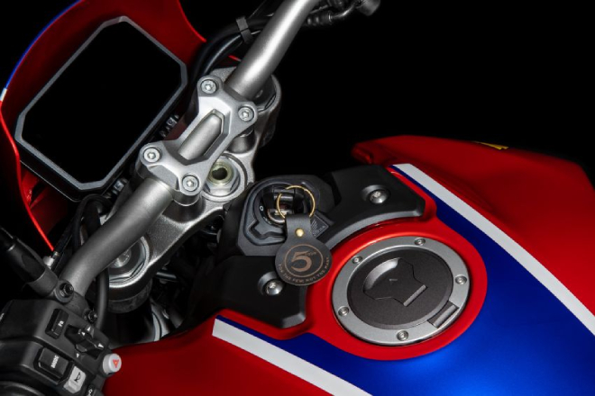 Ngắm mô tô mới 2021 Honda CB1000R 5Four giá hơn nửa tỷ đồng - 9