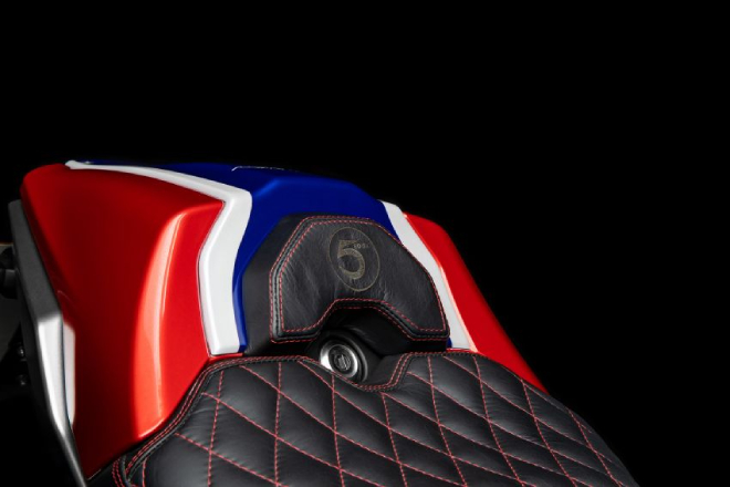 Ngắm mô tô mới 2021 Honda CB1000R 5Four giá hơn nửa tỷ đồng - 12