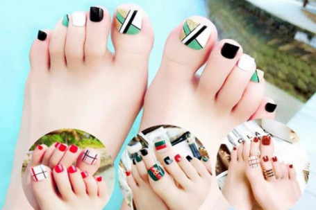 Những mẫu nail chân đẹp đơn giản nhẹ nhàng dẫn đầu xu hướng năm 2021