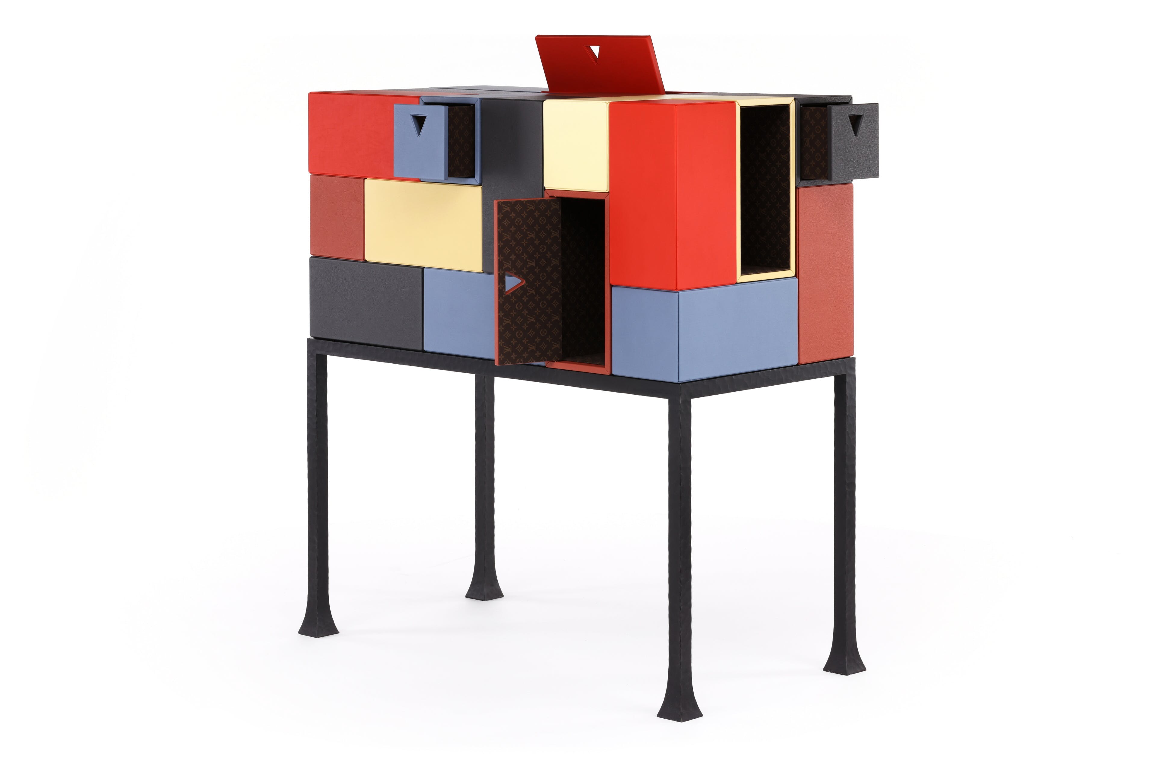 Louis Vuitton kỷ niệm sinh nhật tuổi 200 - 3