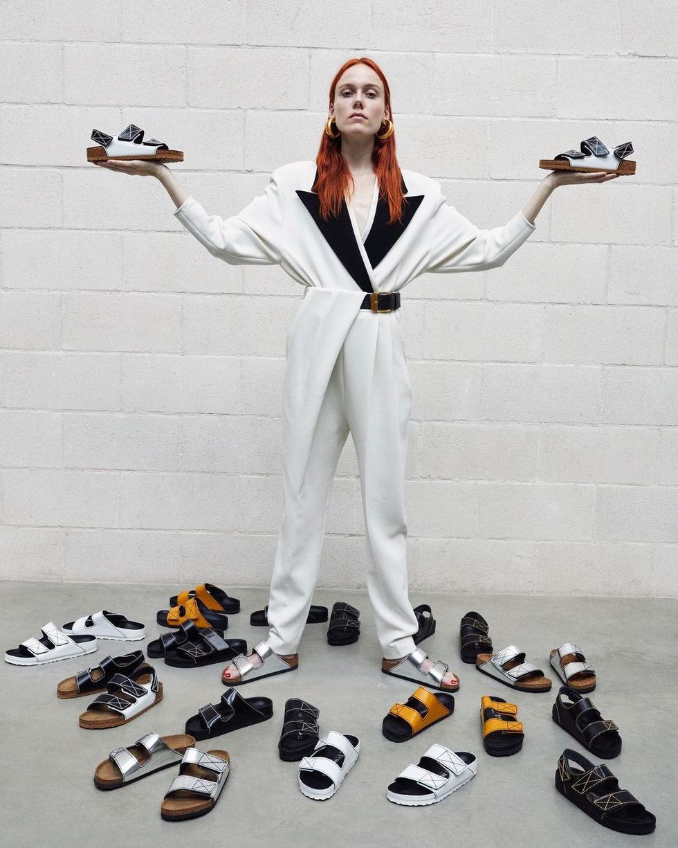 Phong cách thời trang của khách du lịch đang có sự tân trang - 6