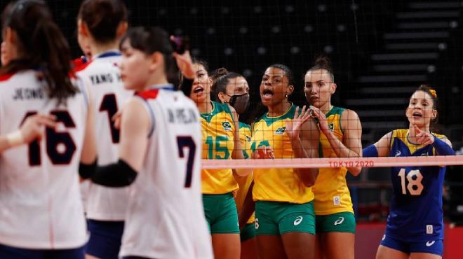 Brazil "hủy diệt' Hàn Quốc để giành quyền vào chung kết môn bóng chuyền nữ Olympic Tokyo