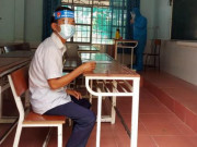 Giáo dục - du học - Thí sinh 43 tuổi chạy xe máy 200km từ Đắk Nông sang Lâm Đồng dự thi