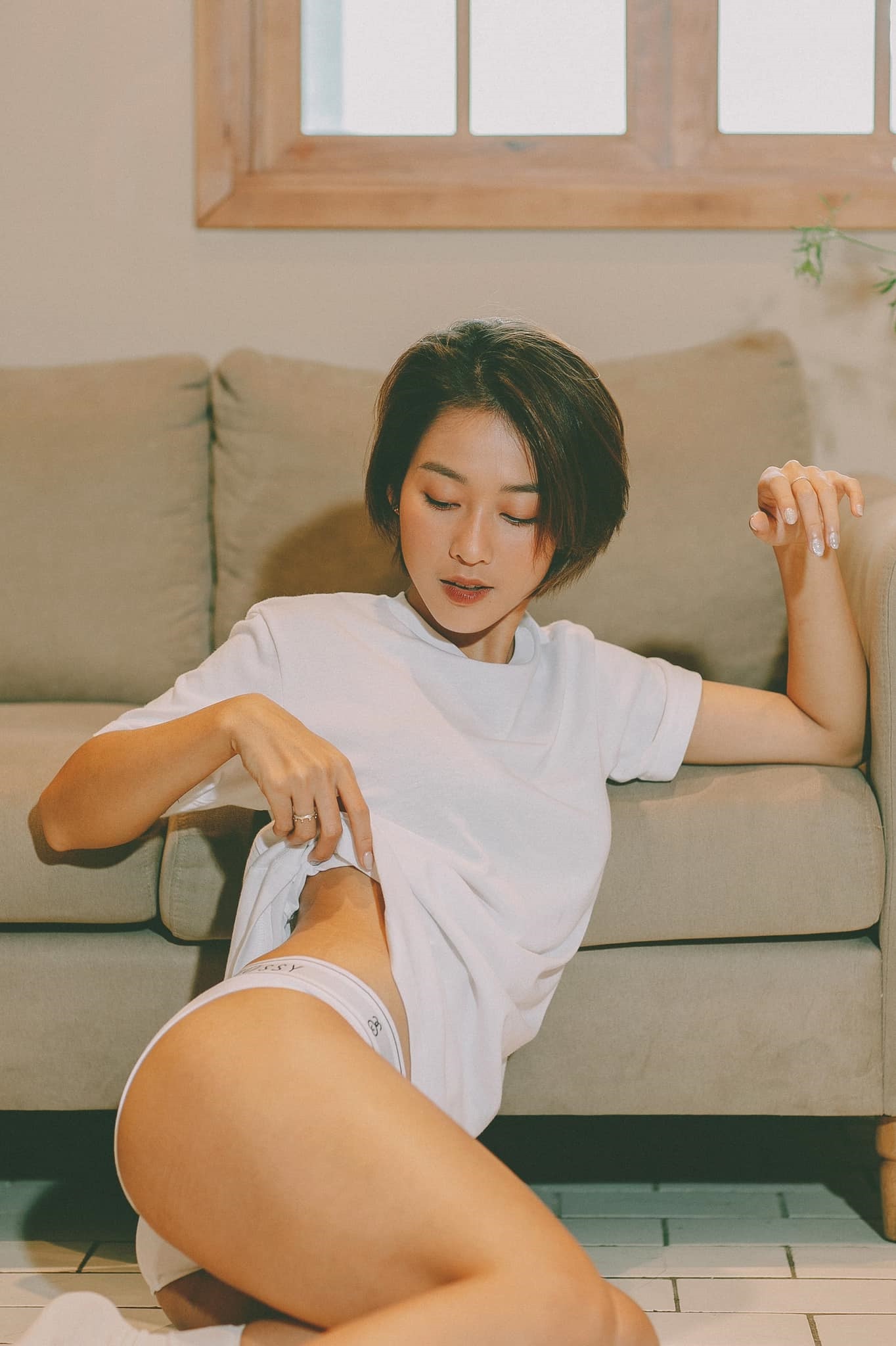 Ngỡ ngàng với thân thế của hot girl ngổ ngáo, lên bar "uống rượu như nước lã" - 6