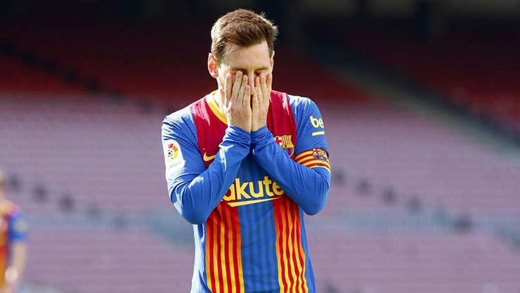 Lionel Messi đã không thể ký hợp đồng 5 năm với Barca dù đã chấp nhận giảm nửa lương ở CLB này
