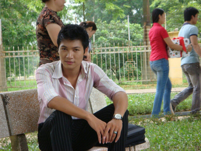 Dáng cao mặt đẹp chuẩn nam thần, cớ sao 10 năm qua Mạnh Trường luôn mặc xấu trên phim? - 4