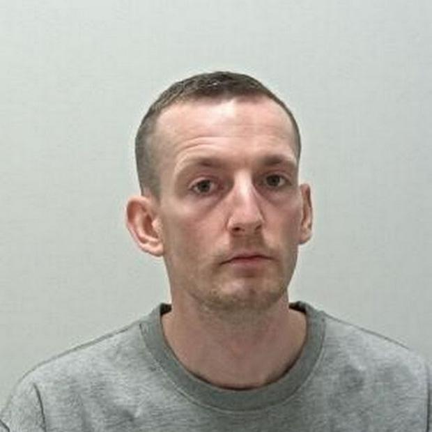 Chân dung kẻ đã sát hại chính con ruột của mình.