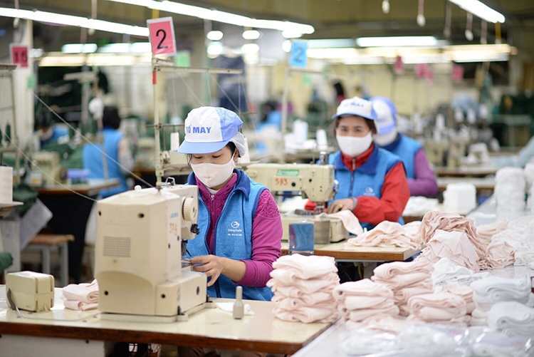 Việt Nam đã vượt Bangladesh trở thành nhà xuất khẩu hàng may mặc lớn thứ hai thế giới.