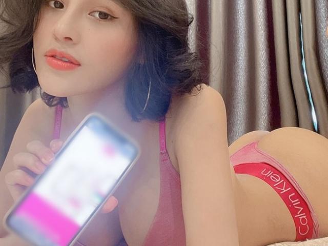 Phim - Chỉ nhờ 1 cảnh quay, loạt sao nữ này bỗng "hot xình xịch"