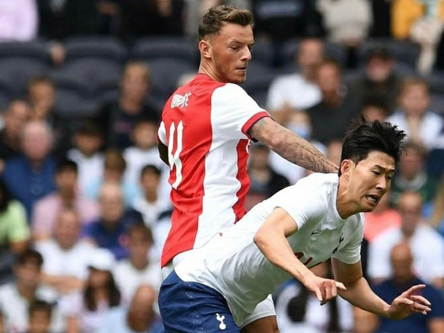 Bóng đá - Arsenal mua trung vệ 50 triệu bảng: Hàng thủ vẫn "tấu hài", khó vào top 4