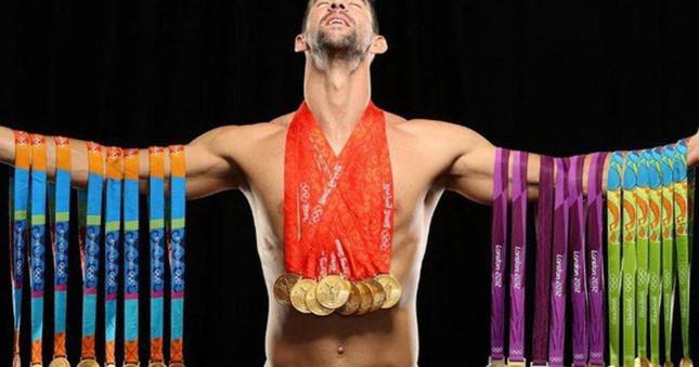 Michael Phelps không phải là một cái tên xa lạ, kể cả với những người không biết quá nhiều về môn bơi lội.