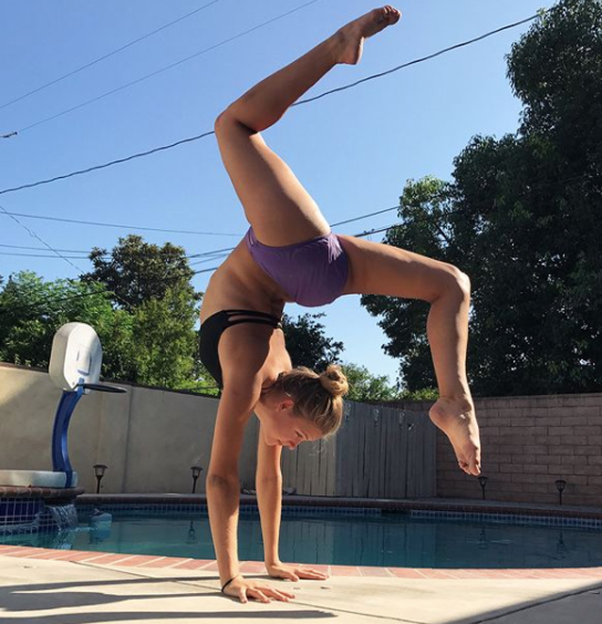 Cô từng là VĐV thể dục dụng cụ