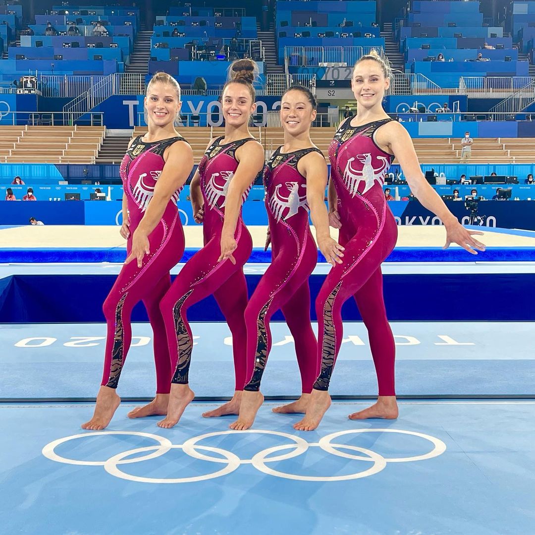 Nhìn các khoảnh khắc thời trang ấn tượng của Olympic Tokyo 2021 - 3