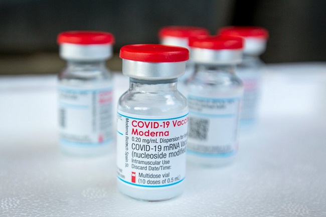 Sapharco đang chờ đại diện Moderna chuyển dự thảo hợp đồng để mua 5 triệu liều vắc xin Moderna