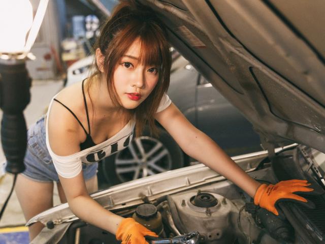 Ô tô - Phải làm gì khi điều hòa ô tô đột nhiên không mát?