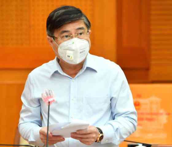 Chủ tịch UBND TP HCM Nguyễn Thành Phong cho biết trong 1 tháng tới, TP HCM sẽ đẩy mạnh các biện pháp để kéo giảm F0 tử vong