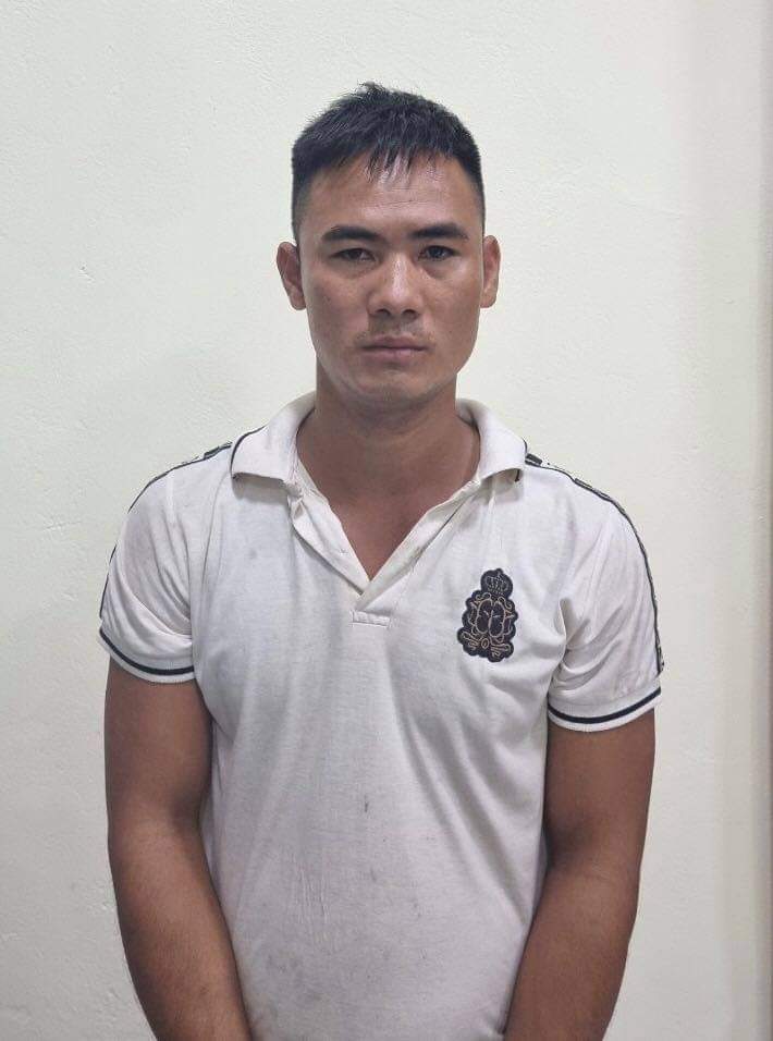 Vương Văn Đoàn tại trụ sở công an