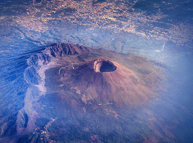 Siêu núi lửa Etna - Ảnh: ESA